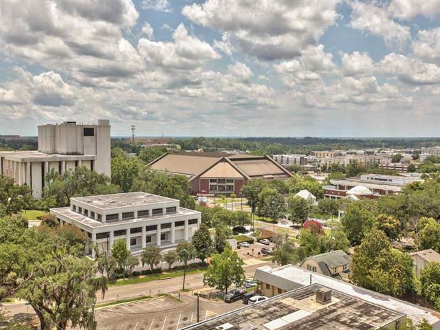 215 W College Avenue Unit: 604