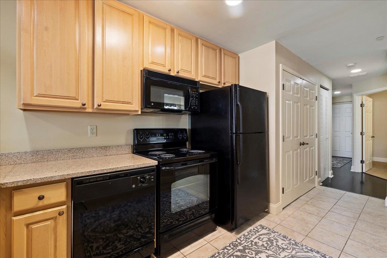 215 W COLLEGE AVE Unit 510E