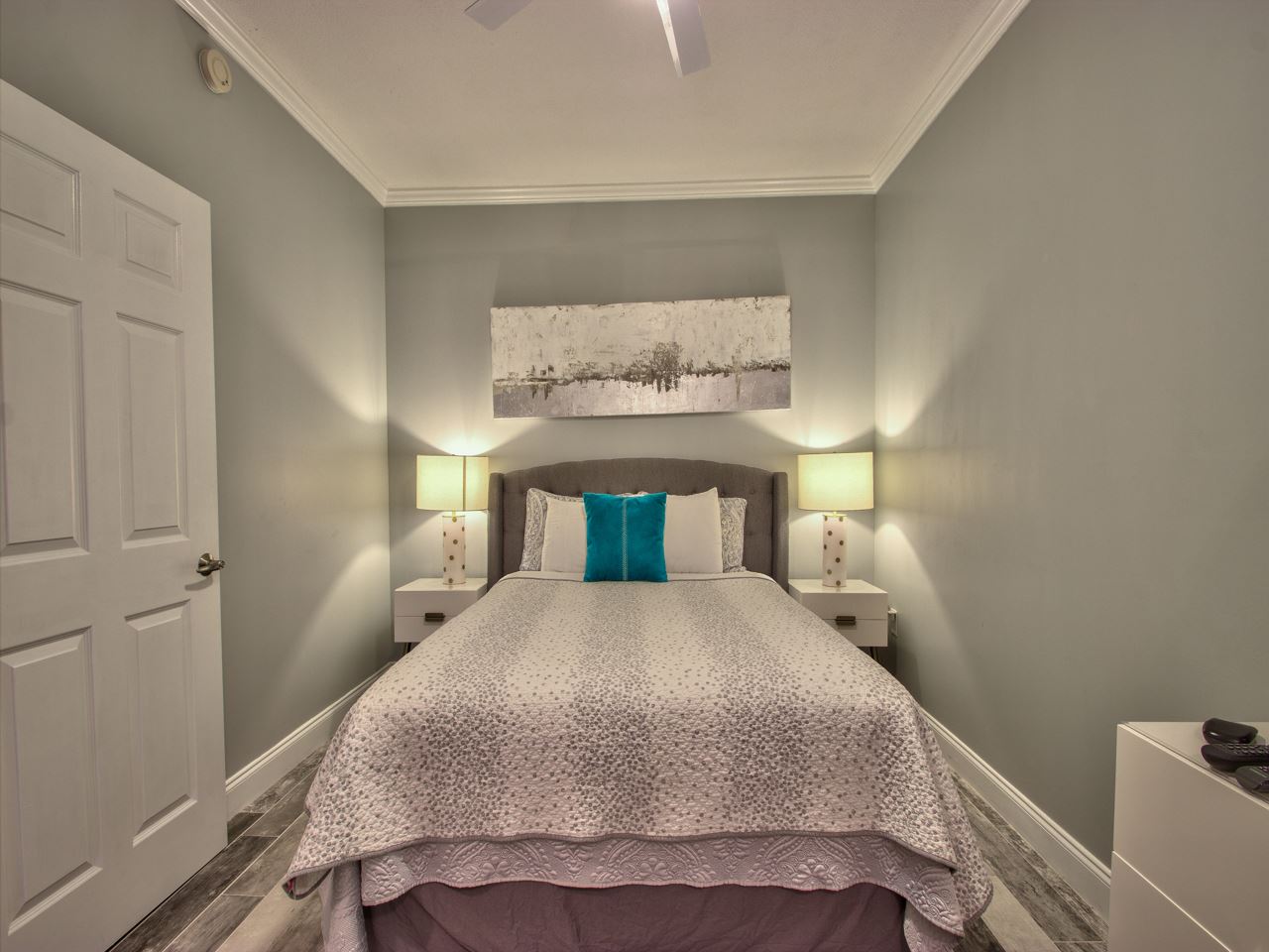 215 W College Unit 308 Avenue Unit: 308