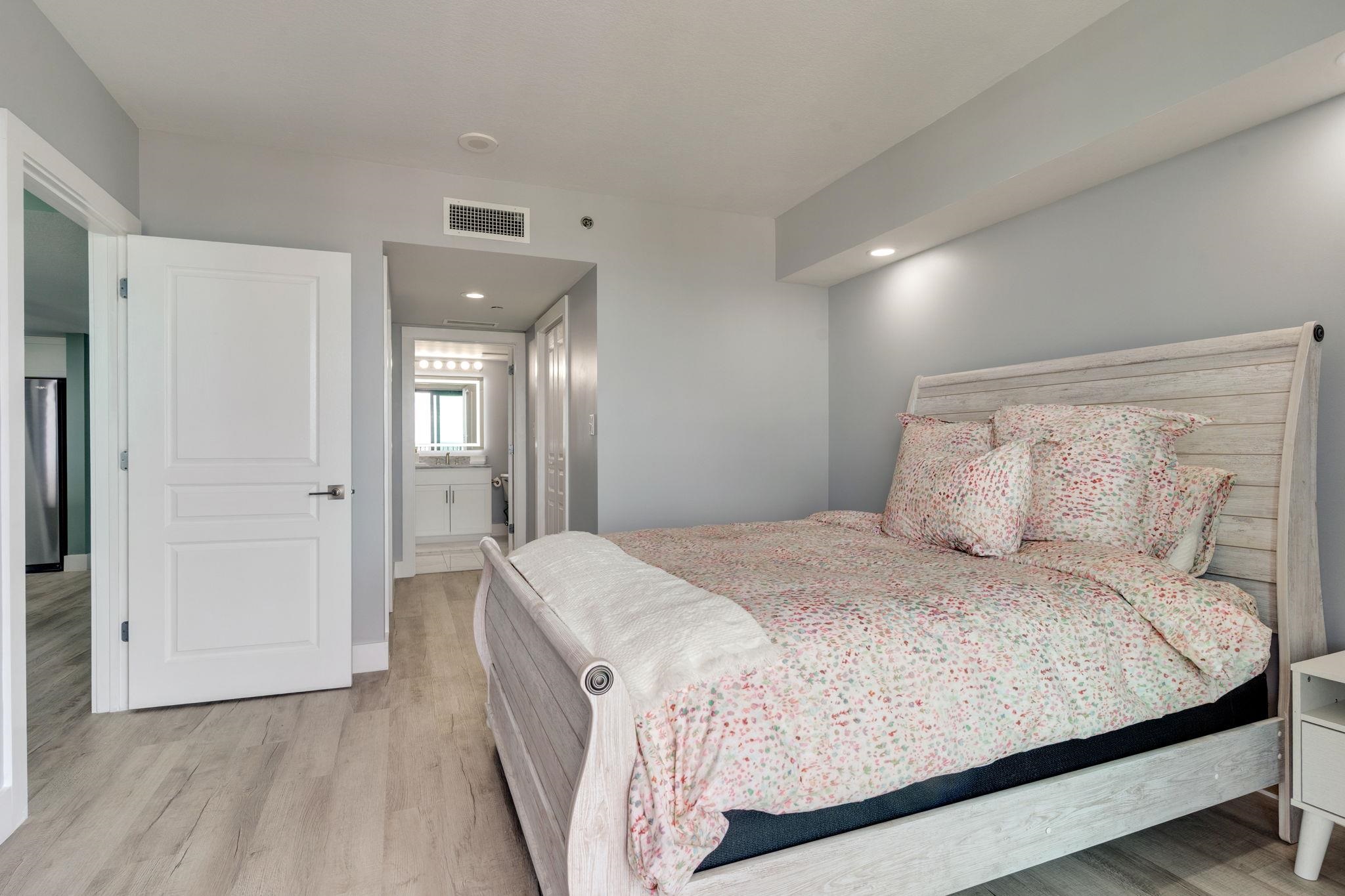 300 S Duval Street Unit: 1603
