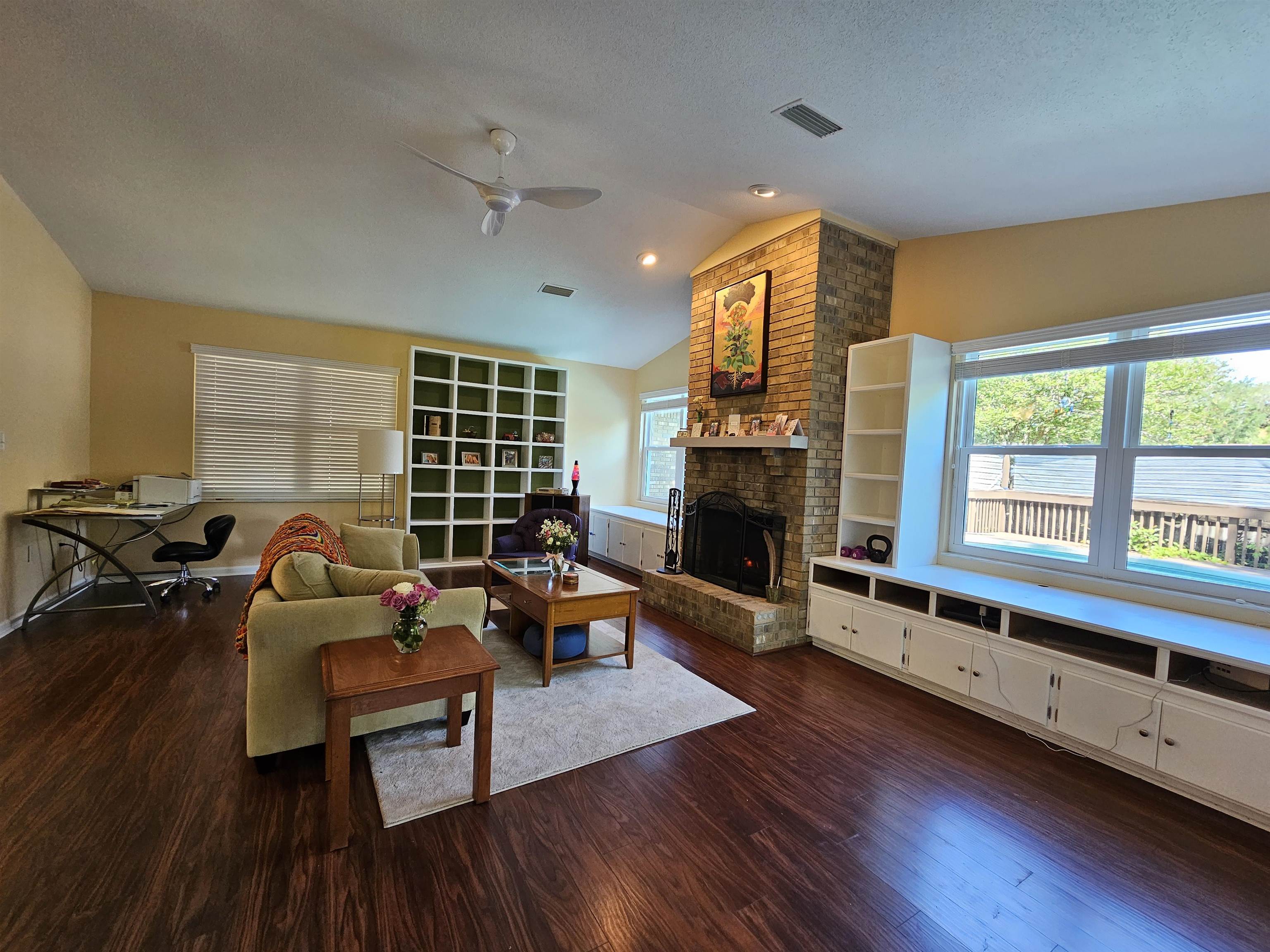 2517 Clara Kee Boulevard