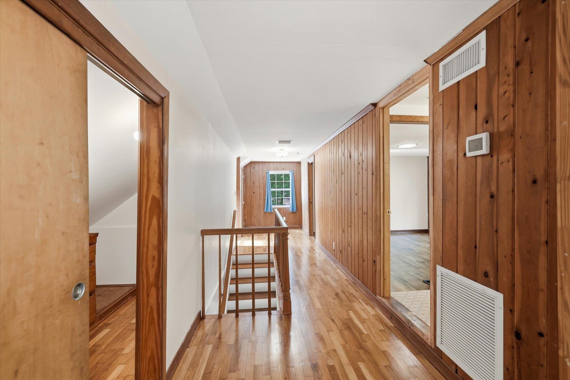 1318 W Indianhead Drive