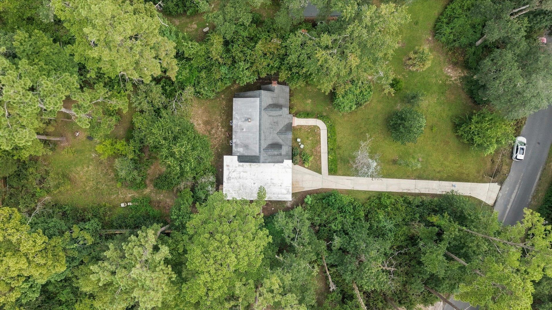 1318 W Indianhead Drive