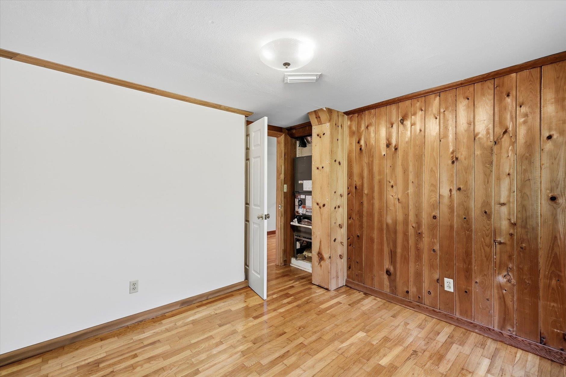 1318 W Indianhead Drive