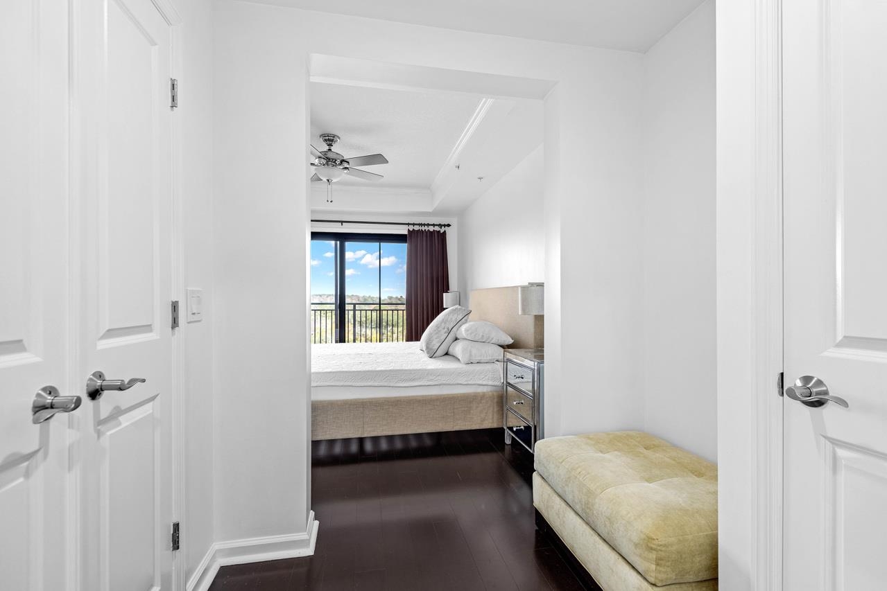 121 N Monroe Street Unit: 7008