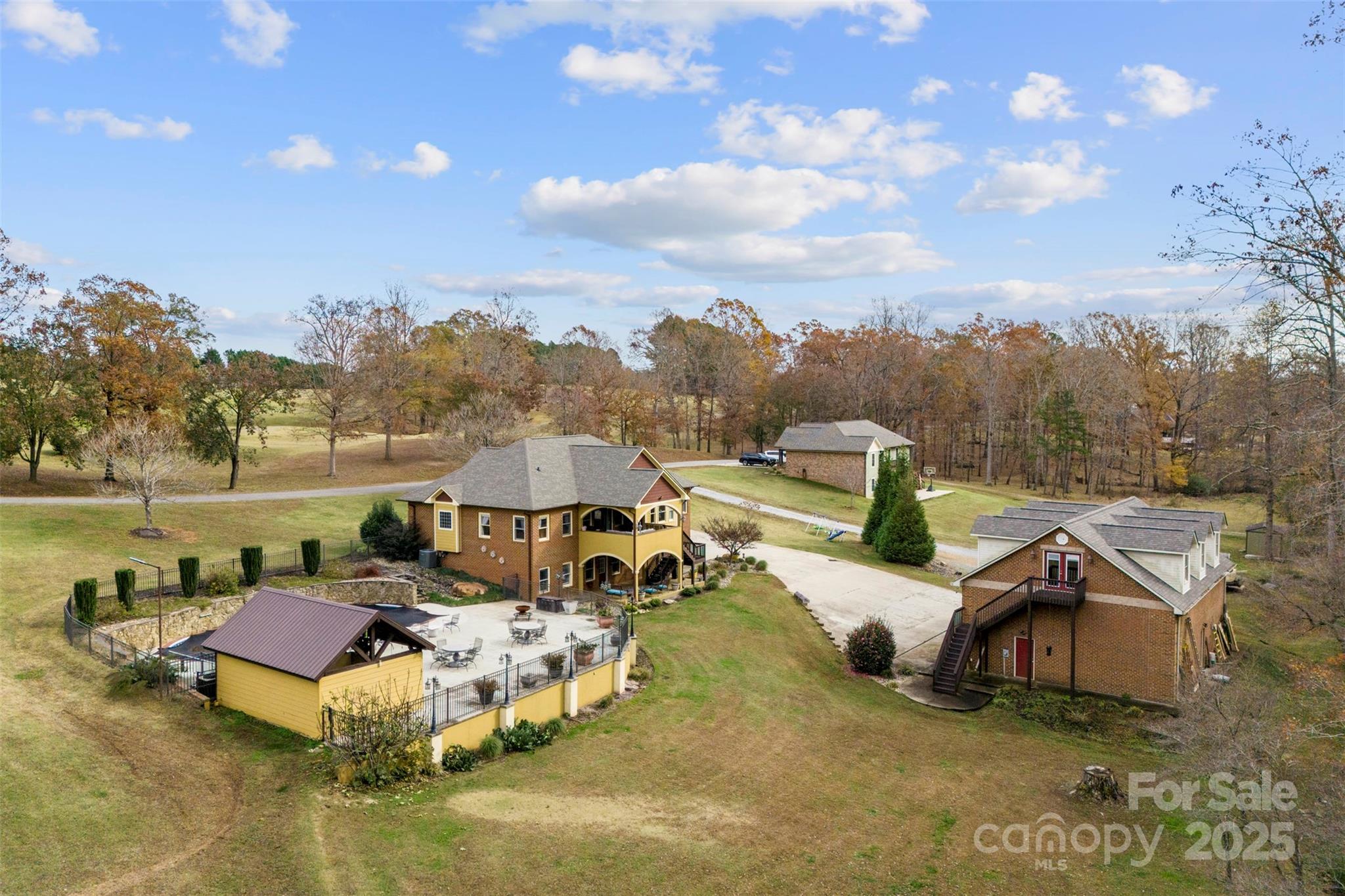 148 Fairway Drive
