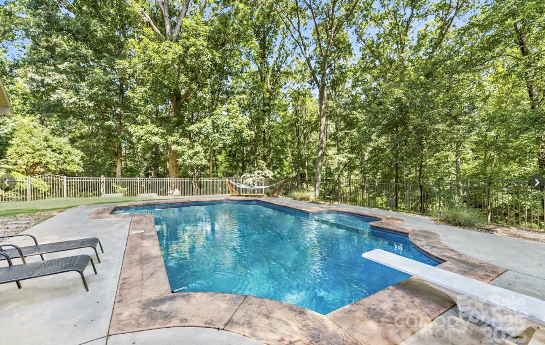 104 Tallwood Drive