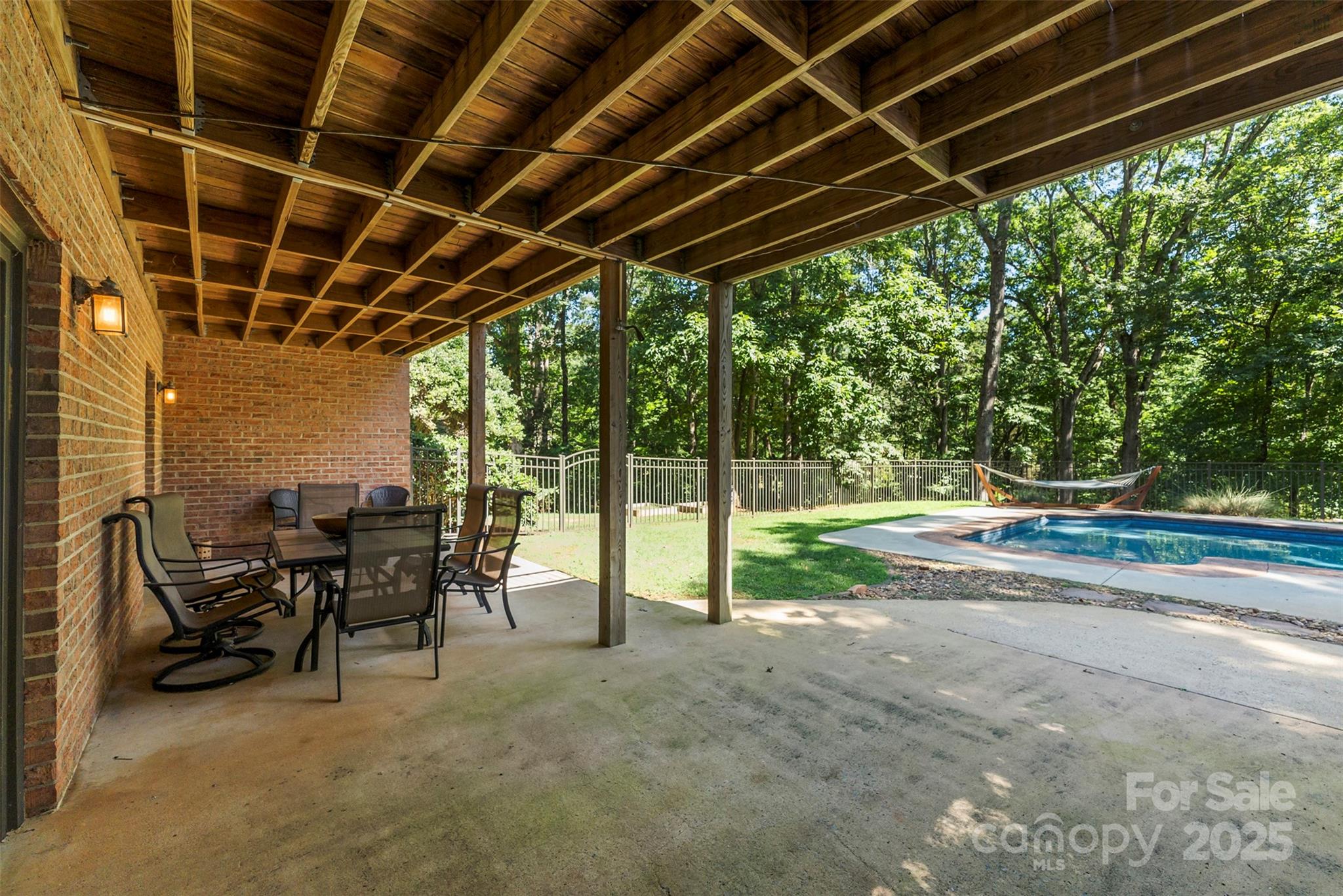 104 Tallwood Drive