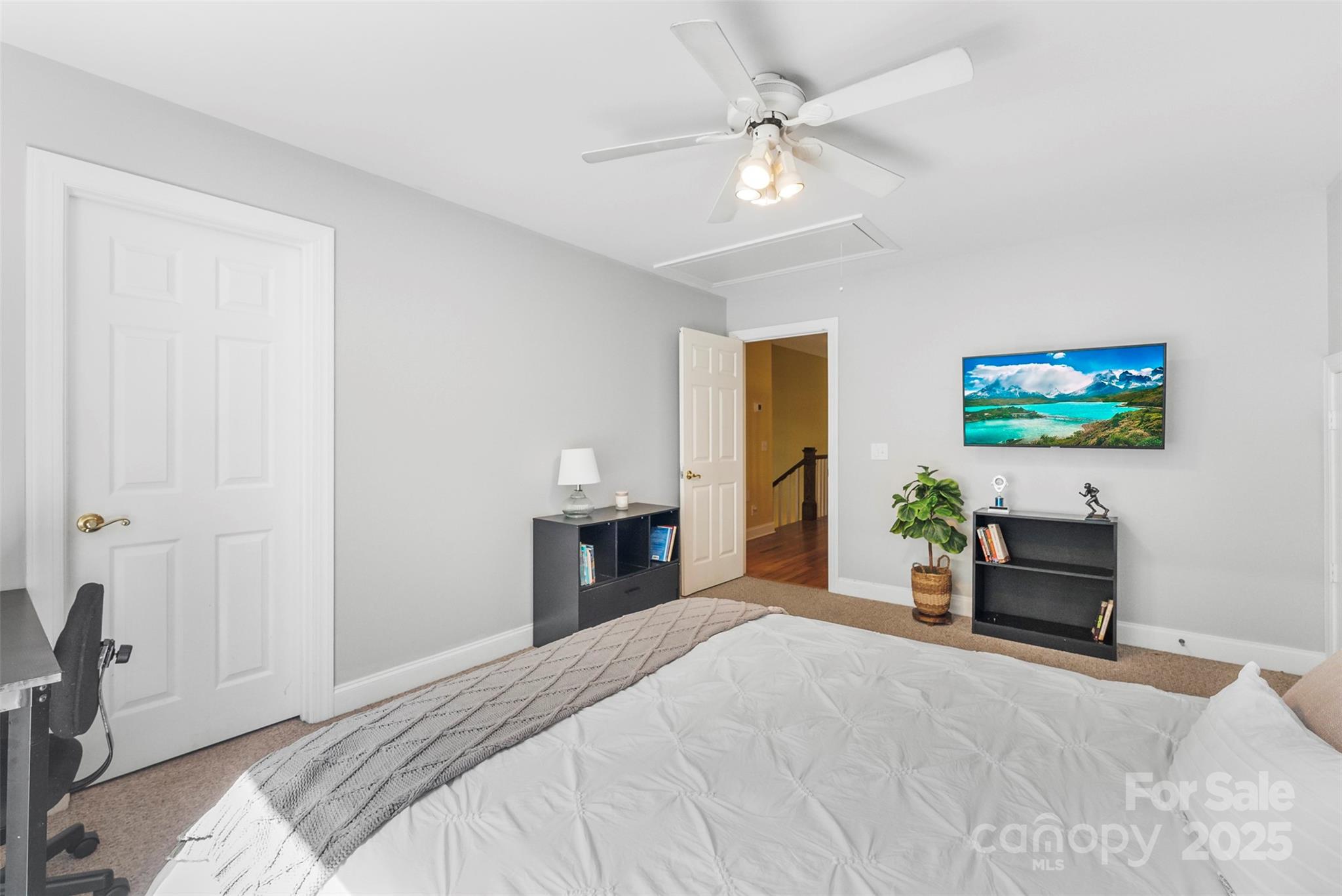 104 Tallwood Drive