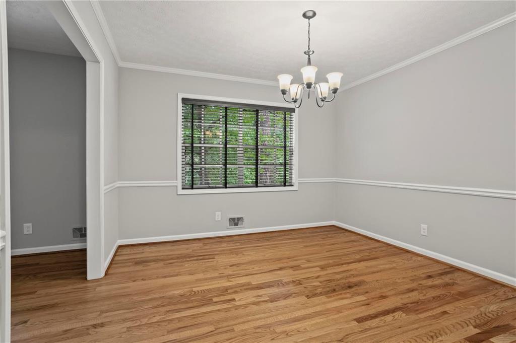 110 Suburban Drive NE