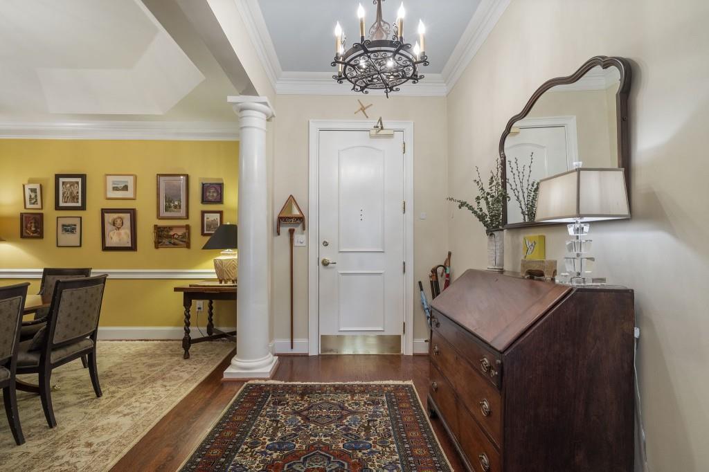 417 Clairemont Avenue Unit 115