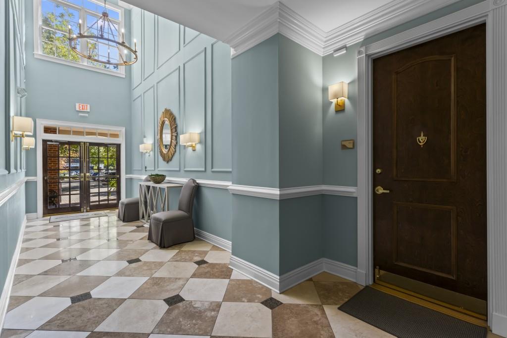 417 Clairemont Avenue Unit 115