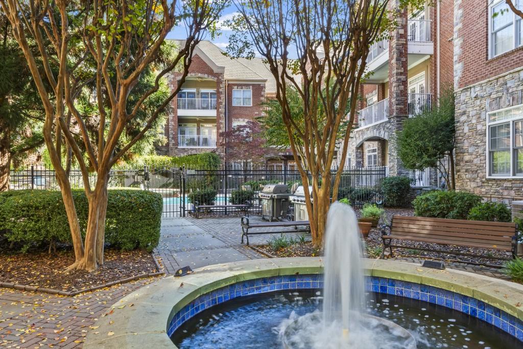 417 Clairemont Avenue Unit 115