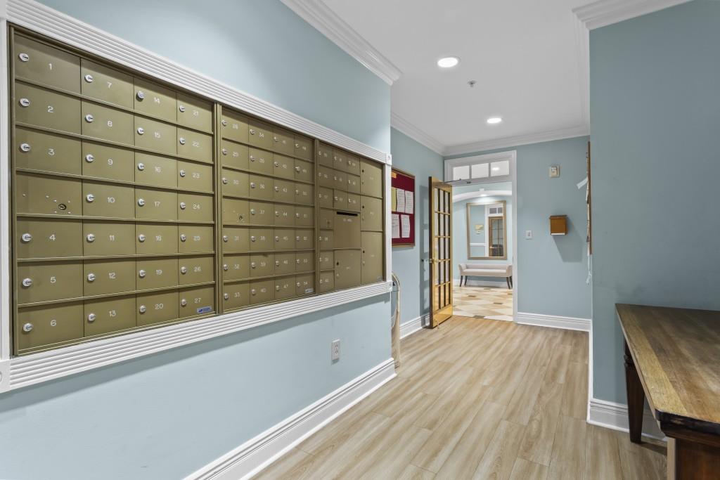 417 Clairemont Avenue Unit 115