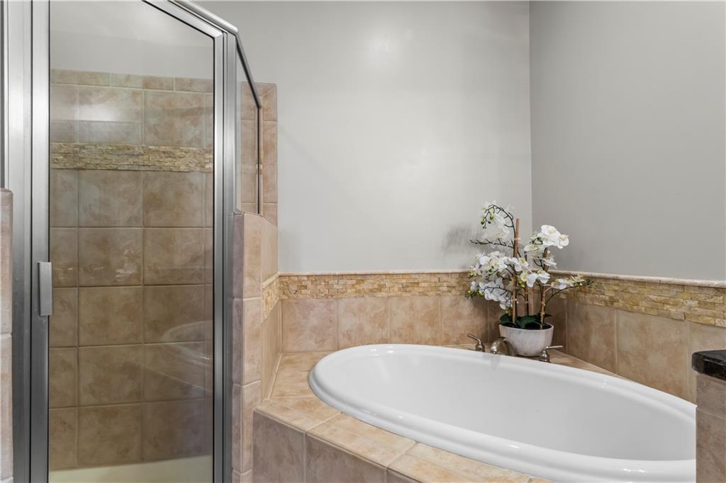 3724 Ashford Creek Lane