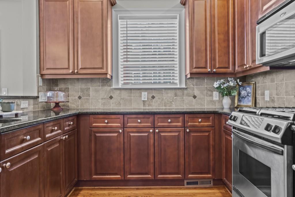 3724 Ashford Creek Lane