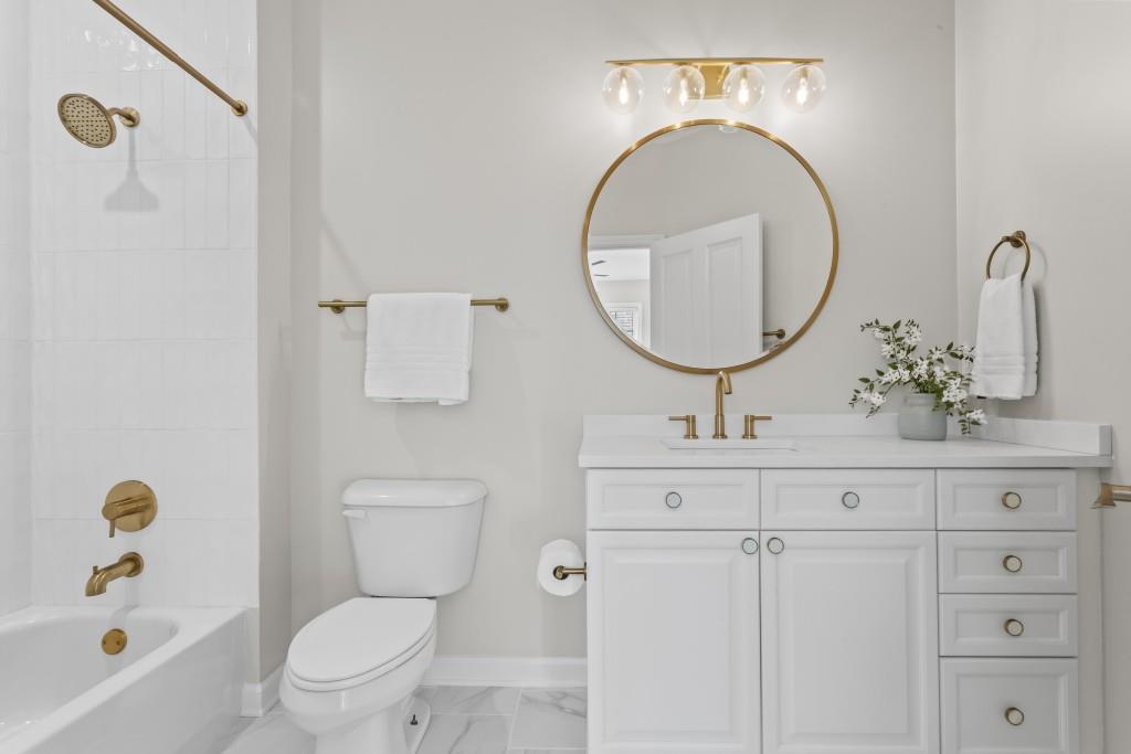 3724 Ashford Creek Lane