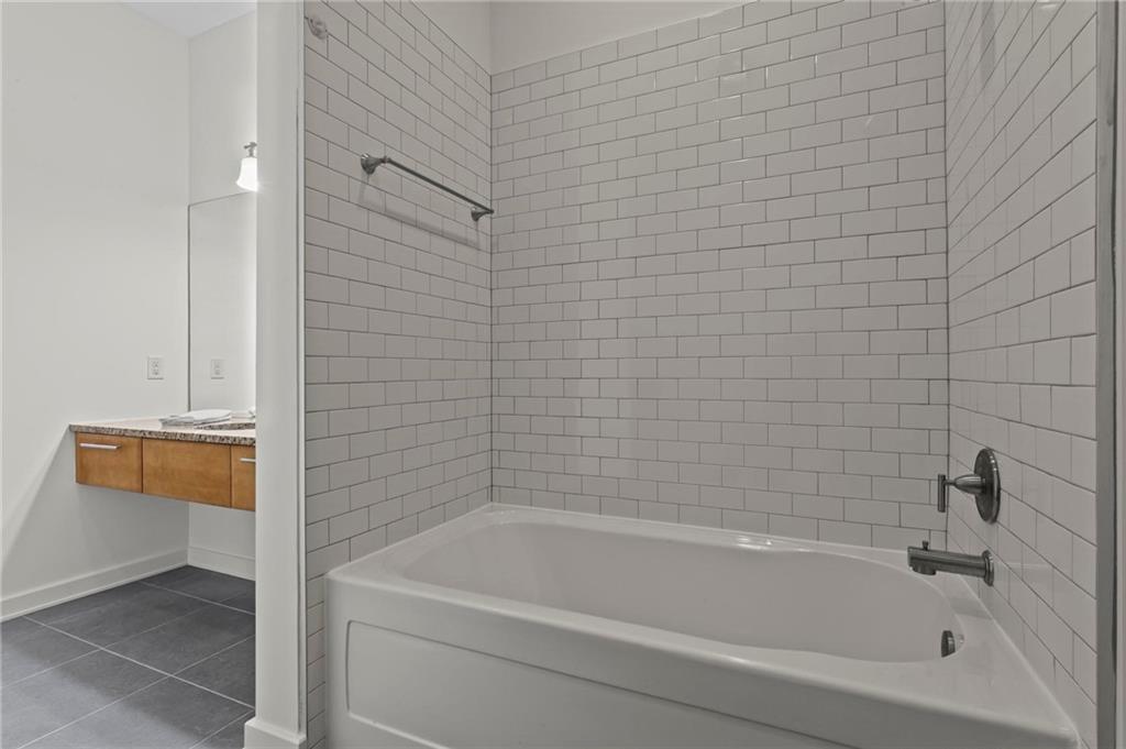 1430 Dresden Drive NE Unit 245