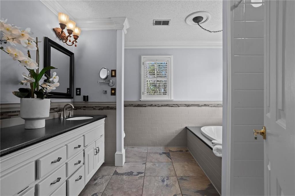 4350 Fallowfield Lane SW