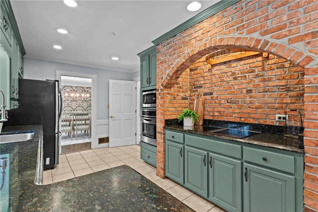 4350 Fallowfield Lane SW