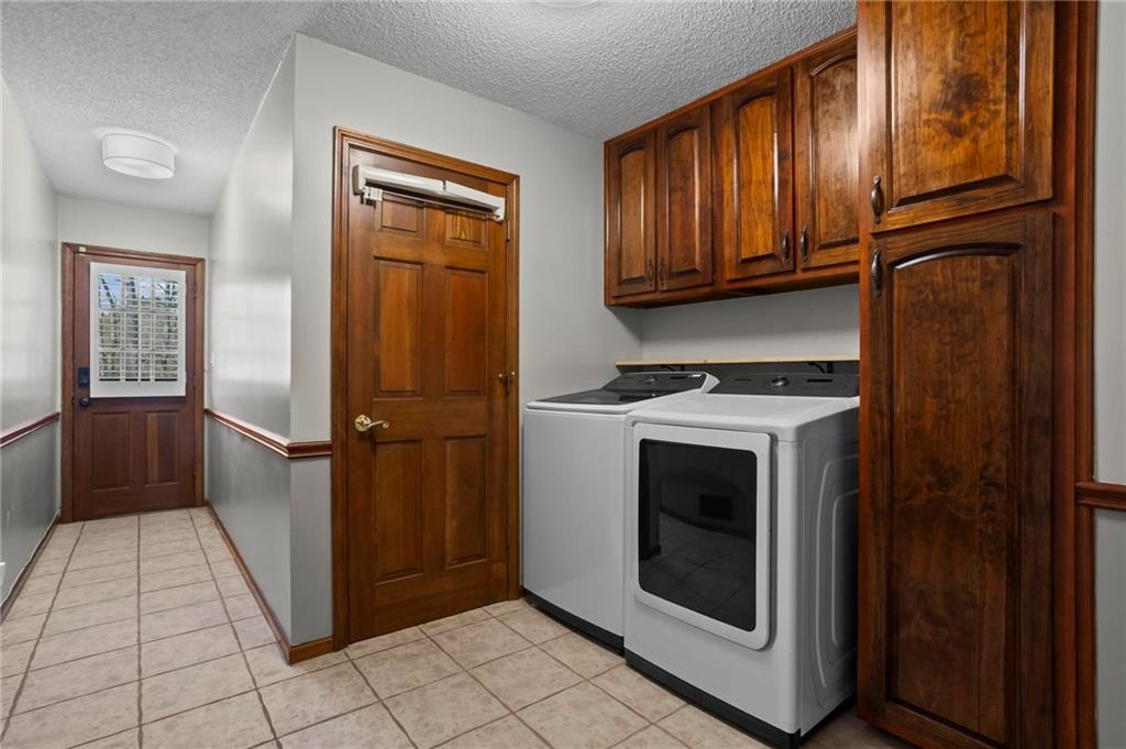 4350 Fallowfield Lane SW