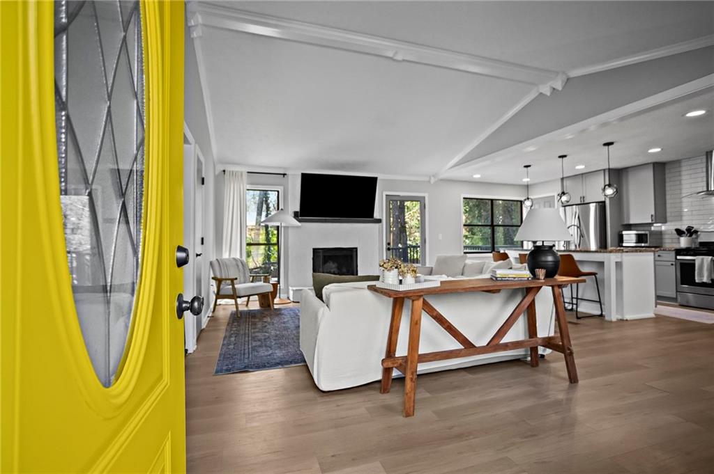 3065 Sumit Wood Drive NW