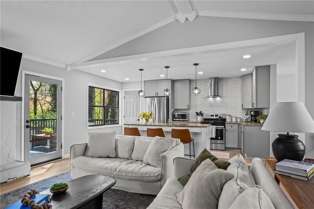 3065 Sumit Wood Drive NW