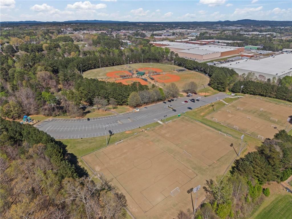 3065 Sumit Wood Drive NW