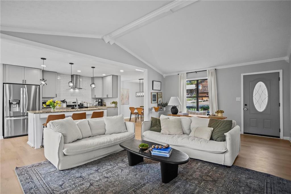 3065 Sumit Wood Drive NW