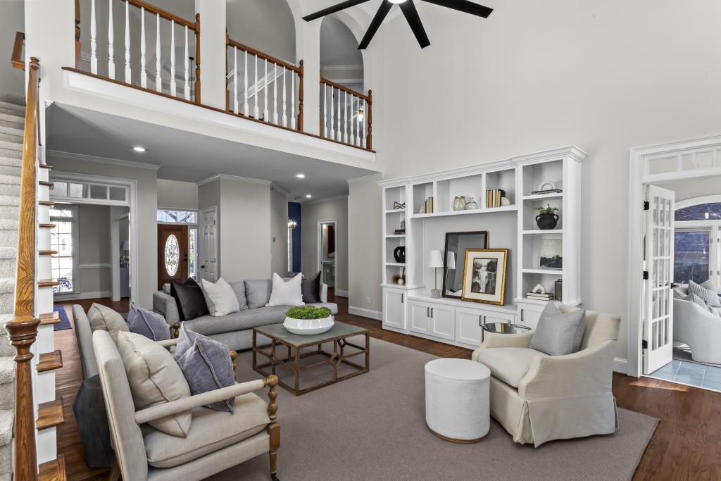 4094 Nobleman Point