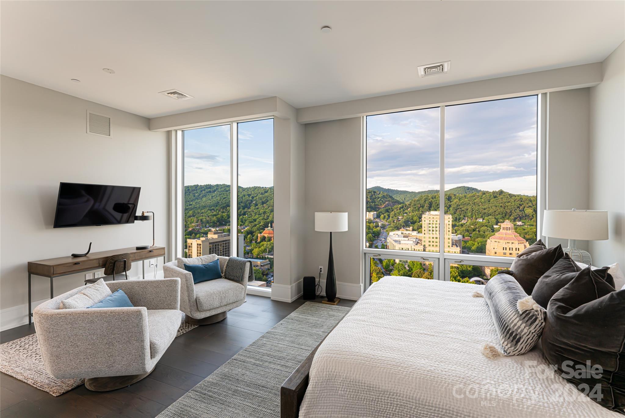 7 Patton Avenue Unit: 1806