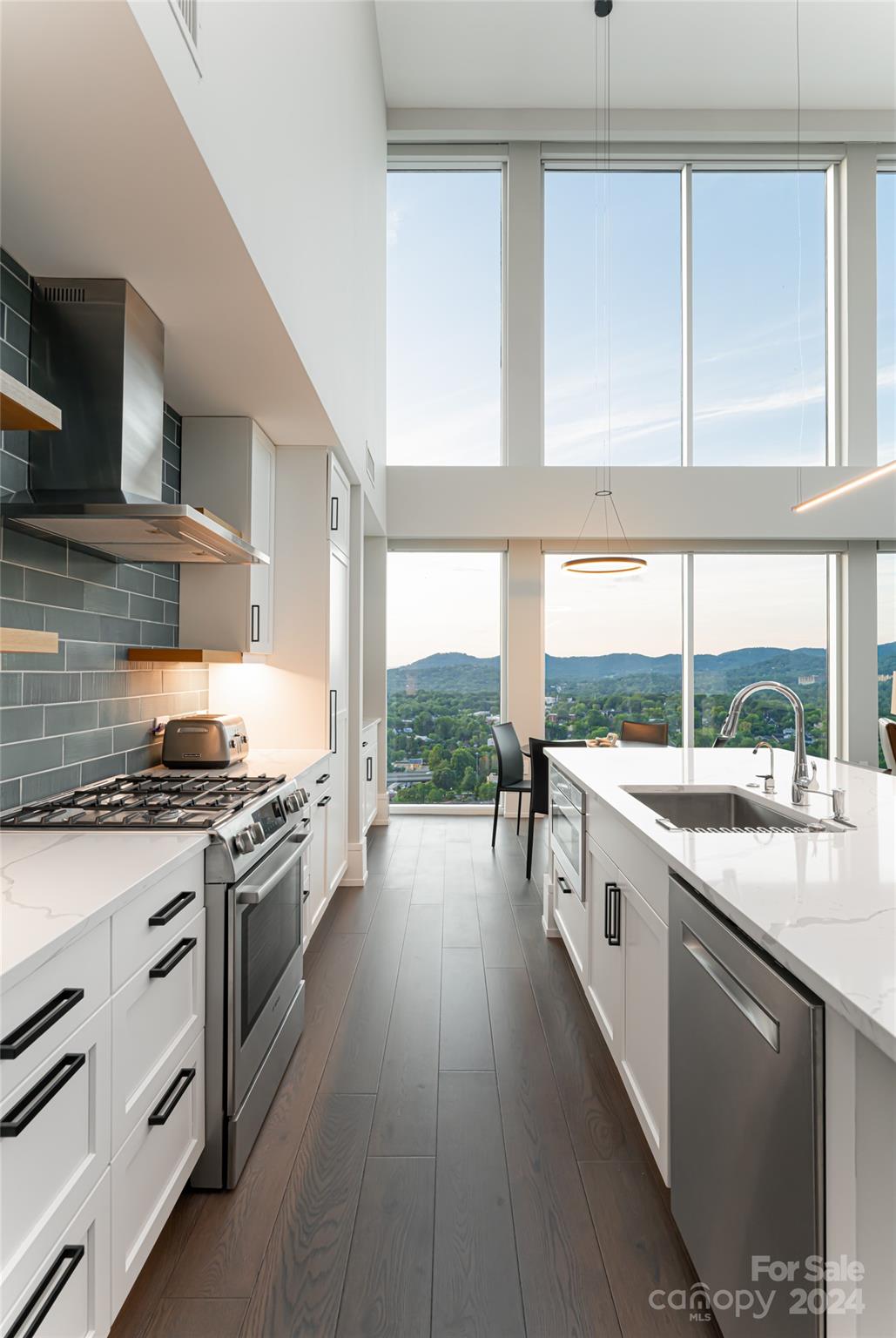 7 Patton Avenue Unit: 1806