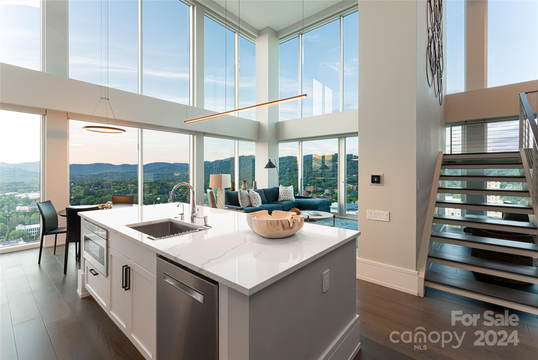 7 Patton Avenue Unit: 1806
