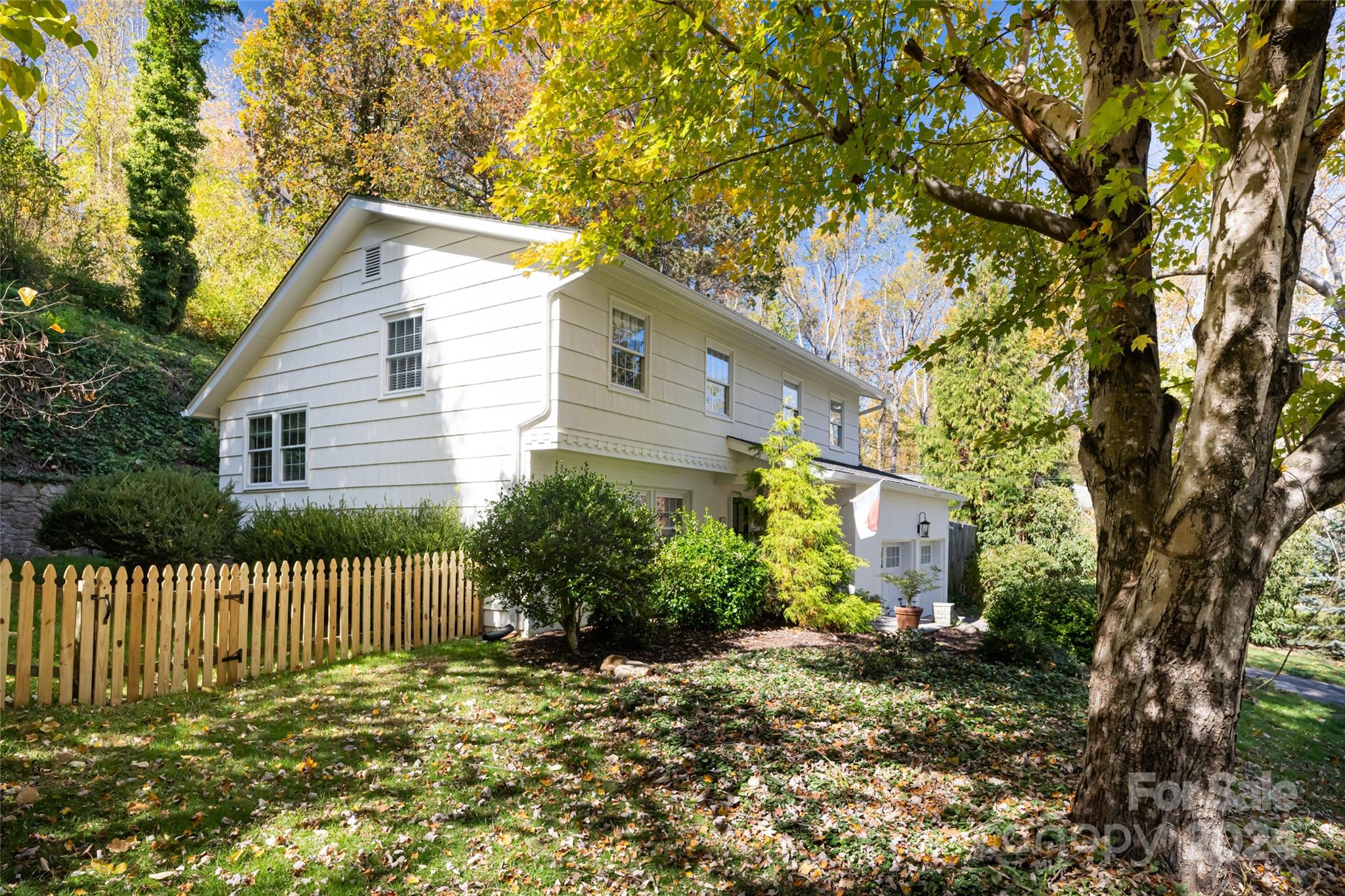 24 Wisteria Drive