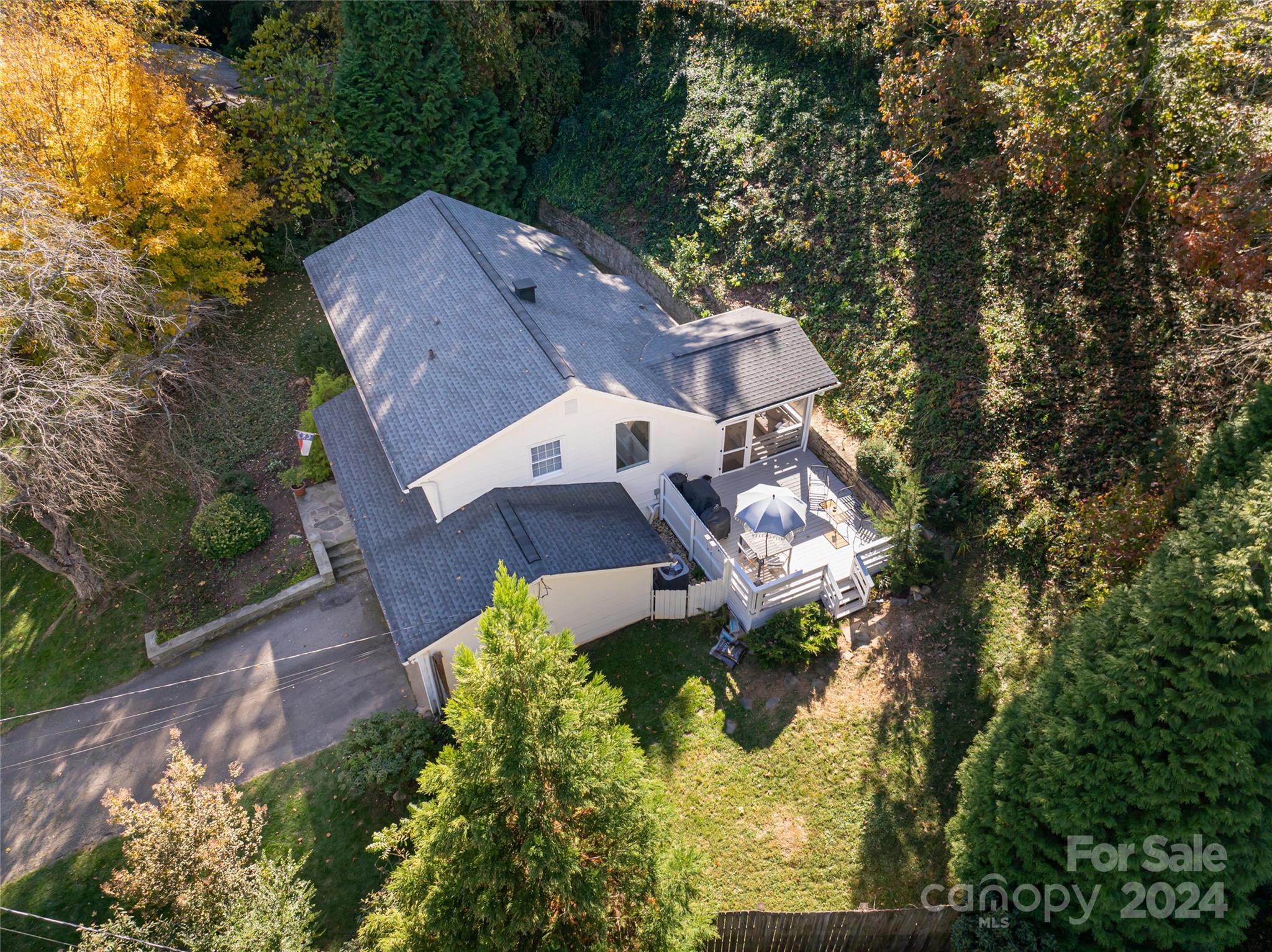 24 Wisteria Drive