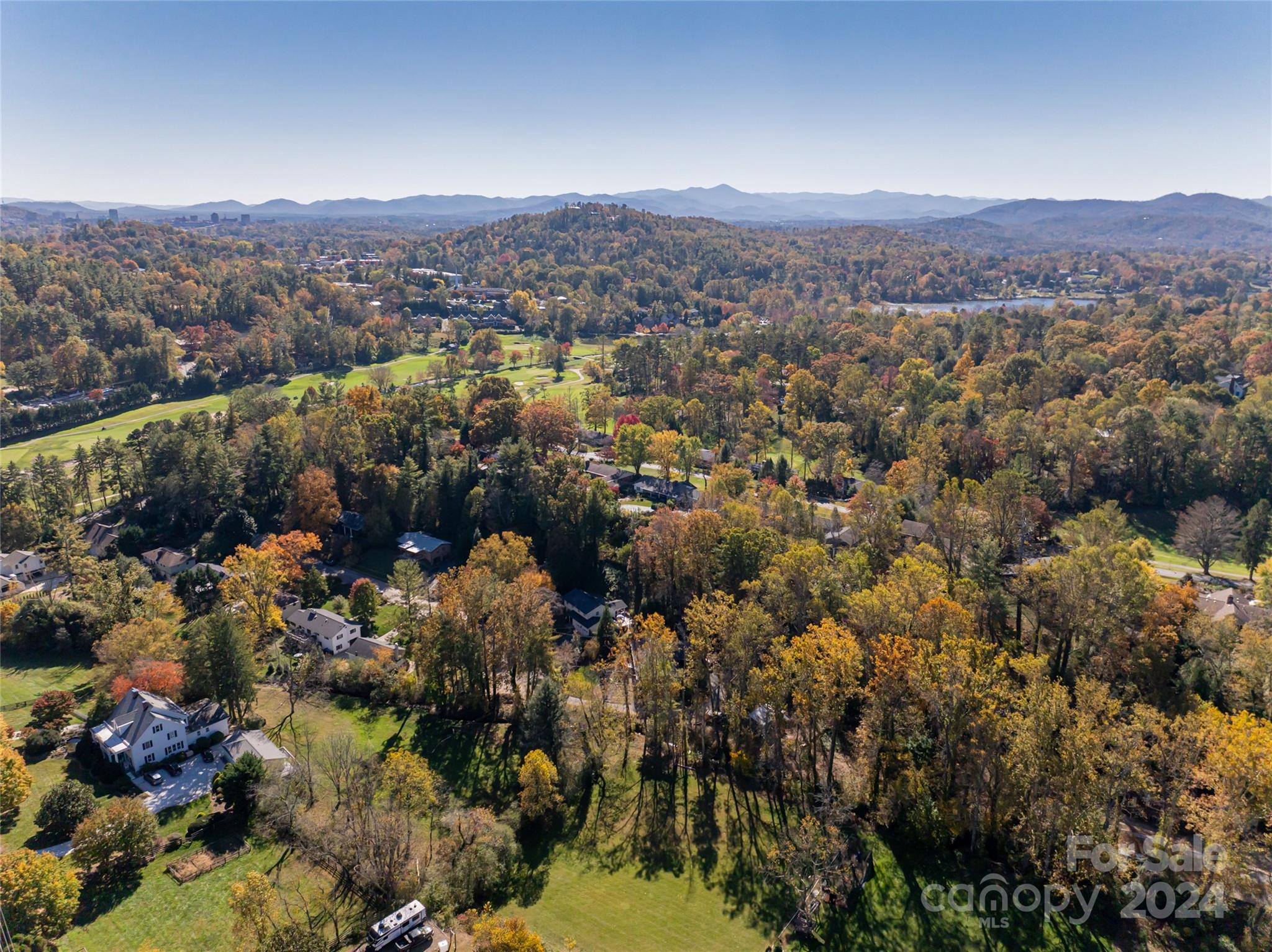 24 Wisteria Drive
