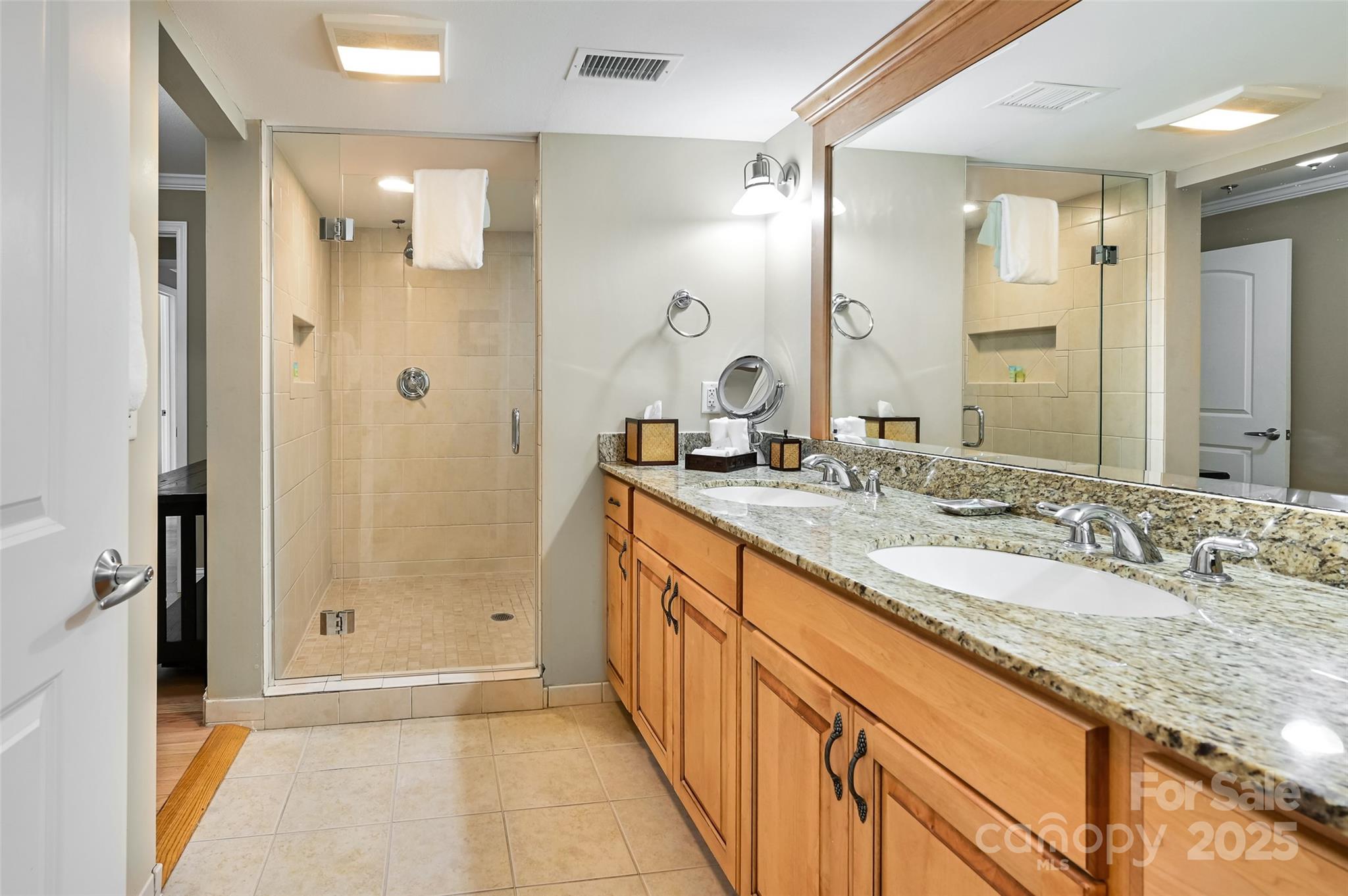 202 Bowling Park Road Unit: 202