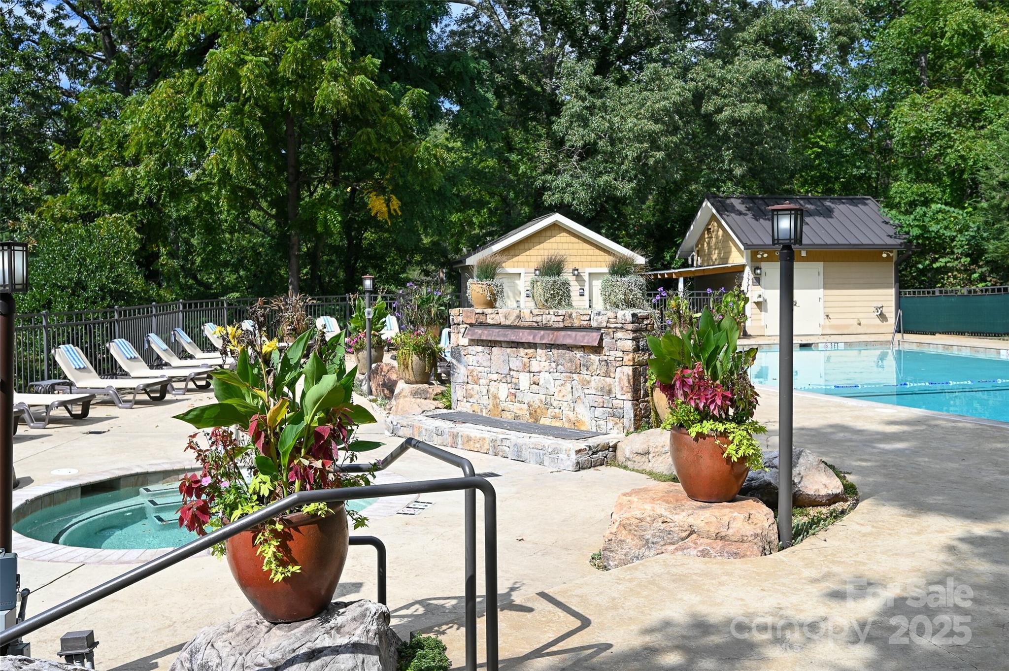 202 Bowling Park Road Unit: 202