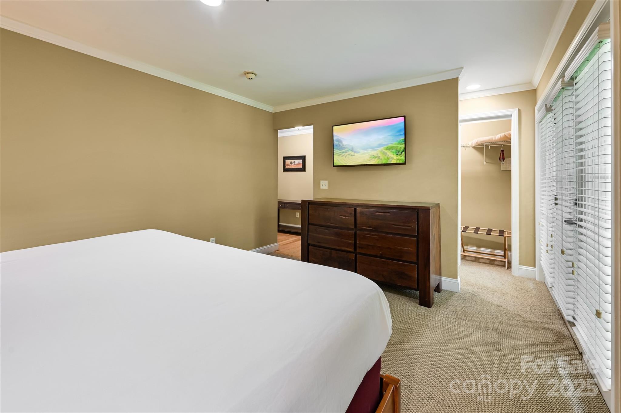 202 Bowling Park Road Unit: 202