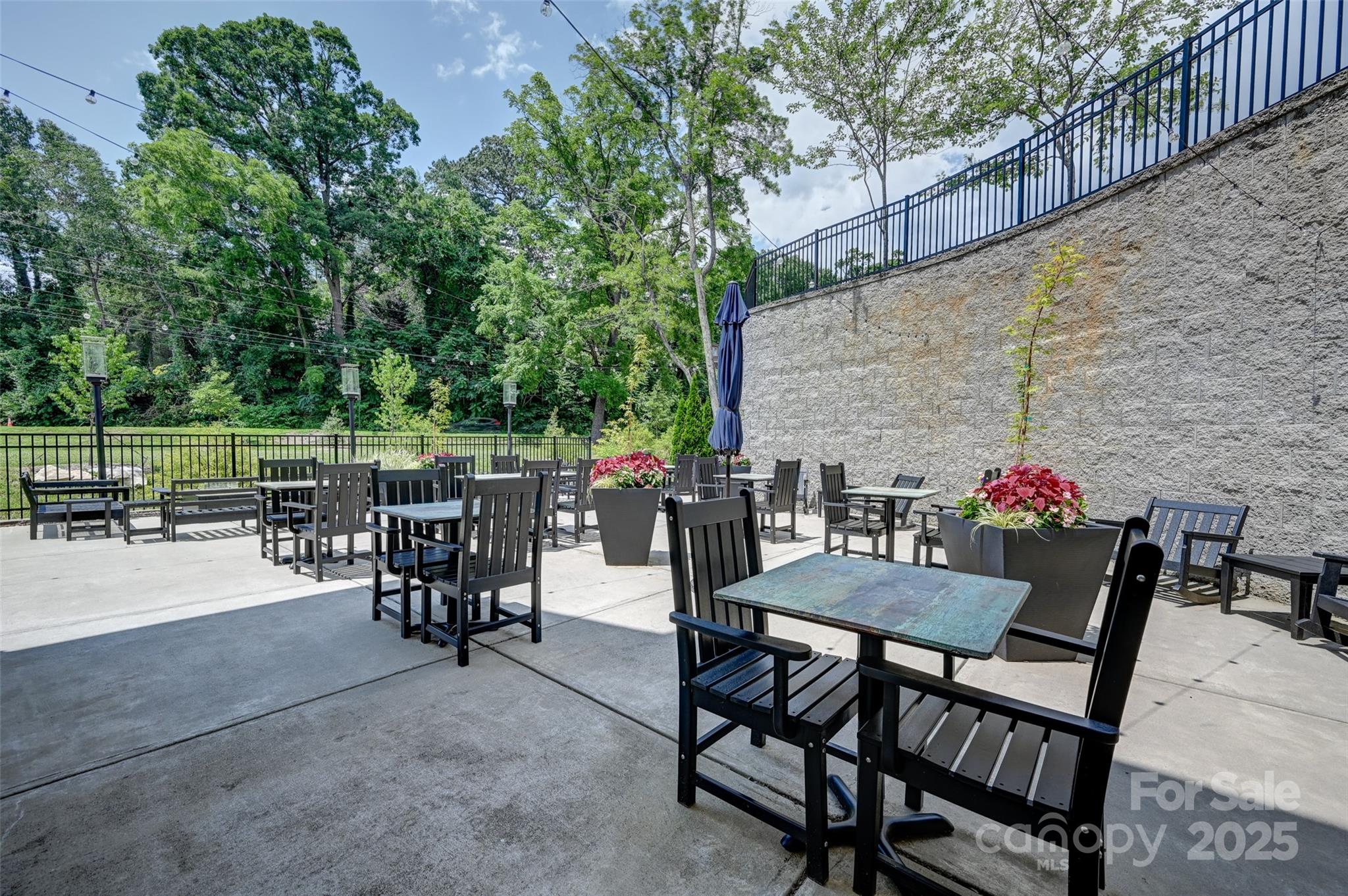 202 Bowling Park Road Unit: 202