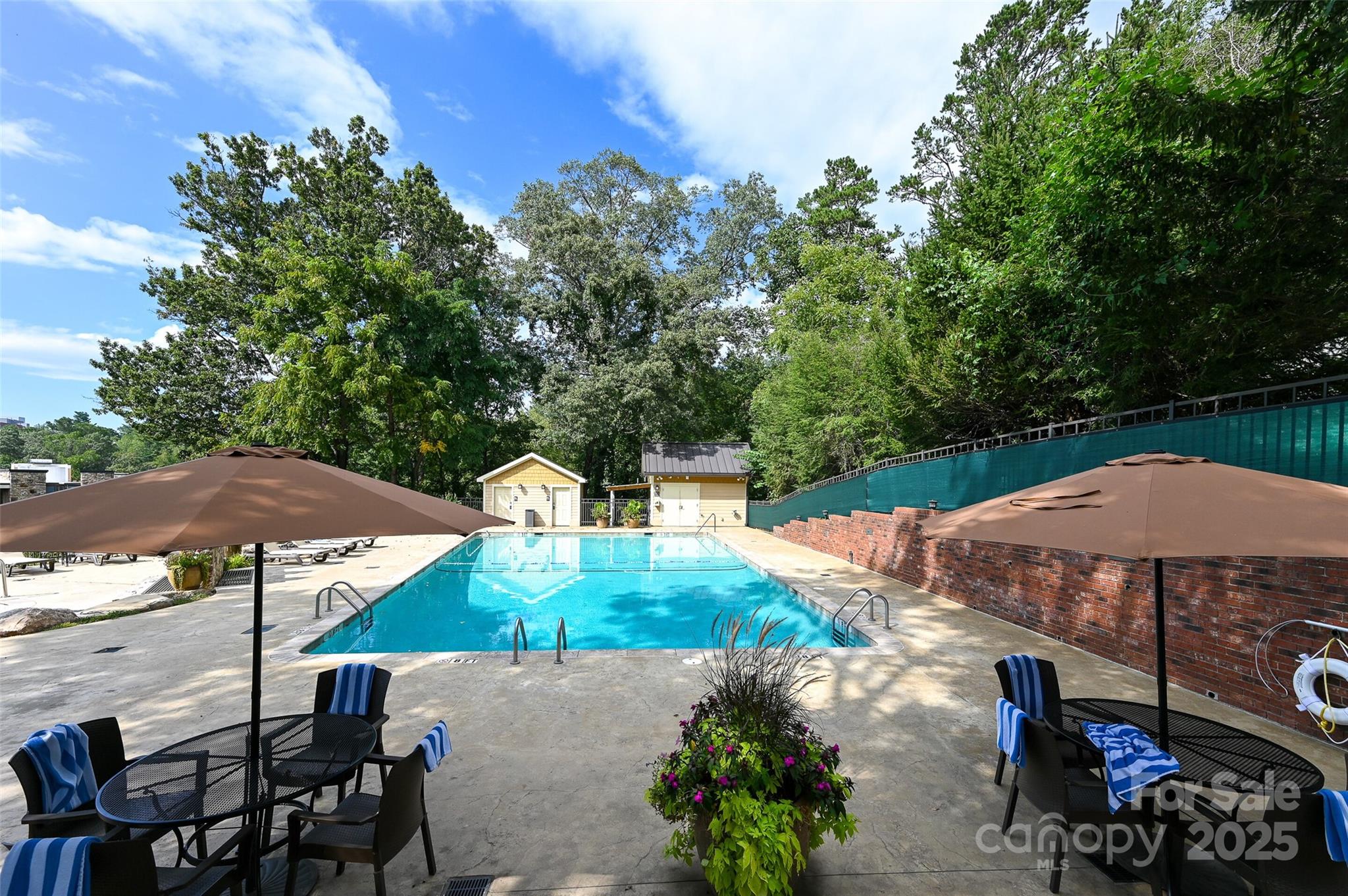 202 Bowling Park Road Unit: 202