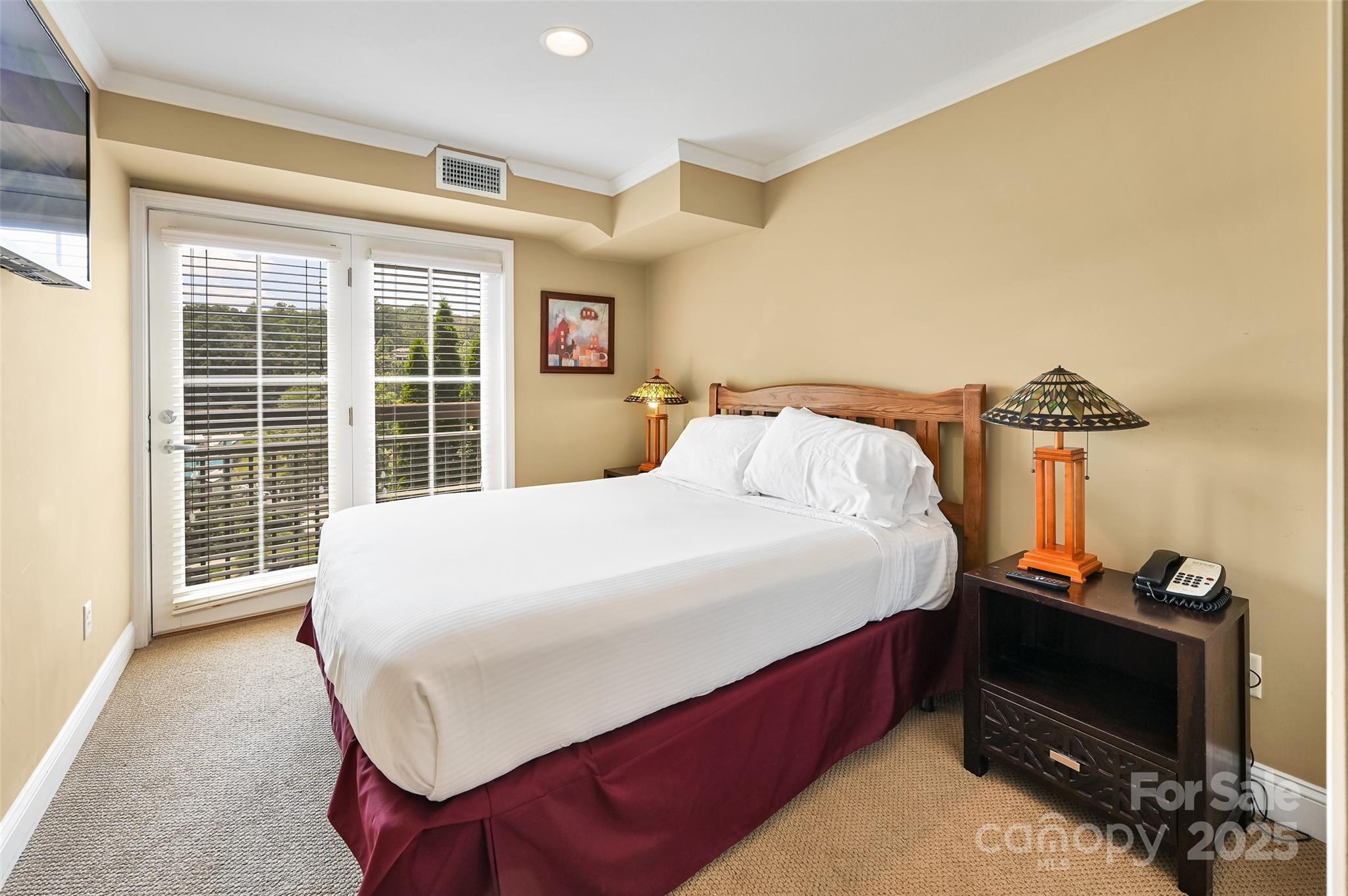 202 Bowling Park Road Unit: 202