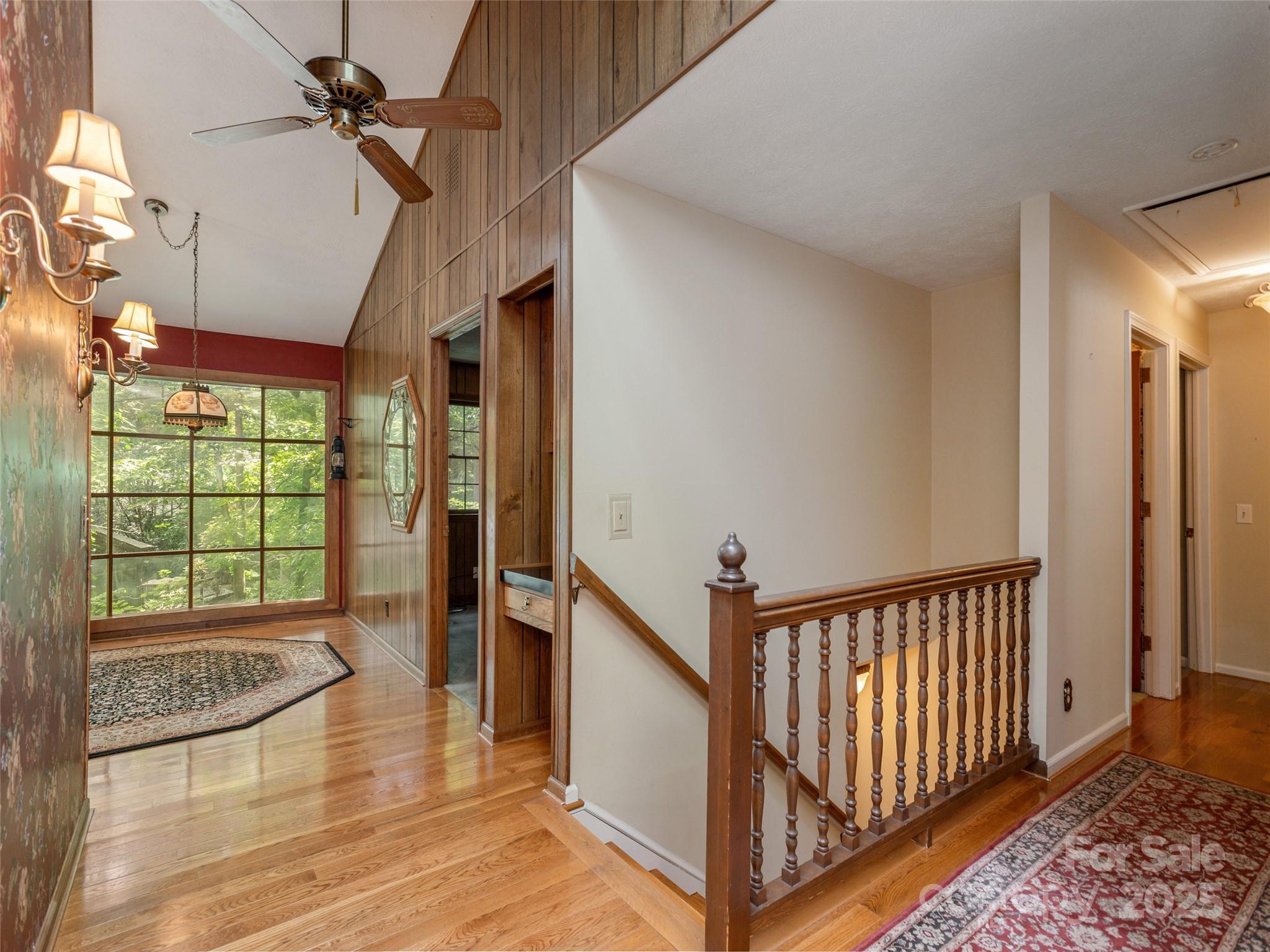 25 Iroquois Drive