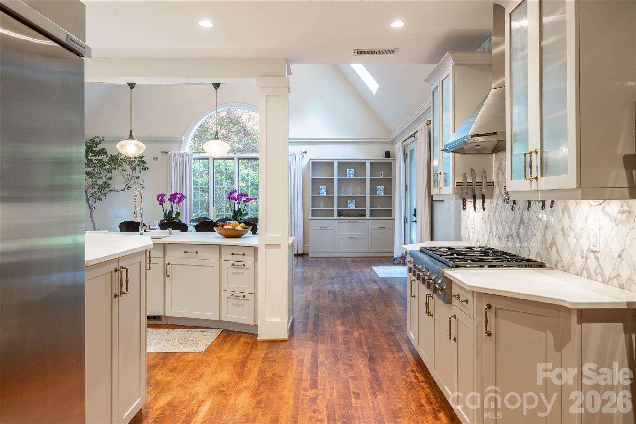 334 Vanderbilt Road