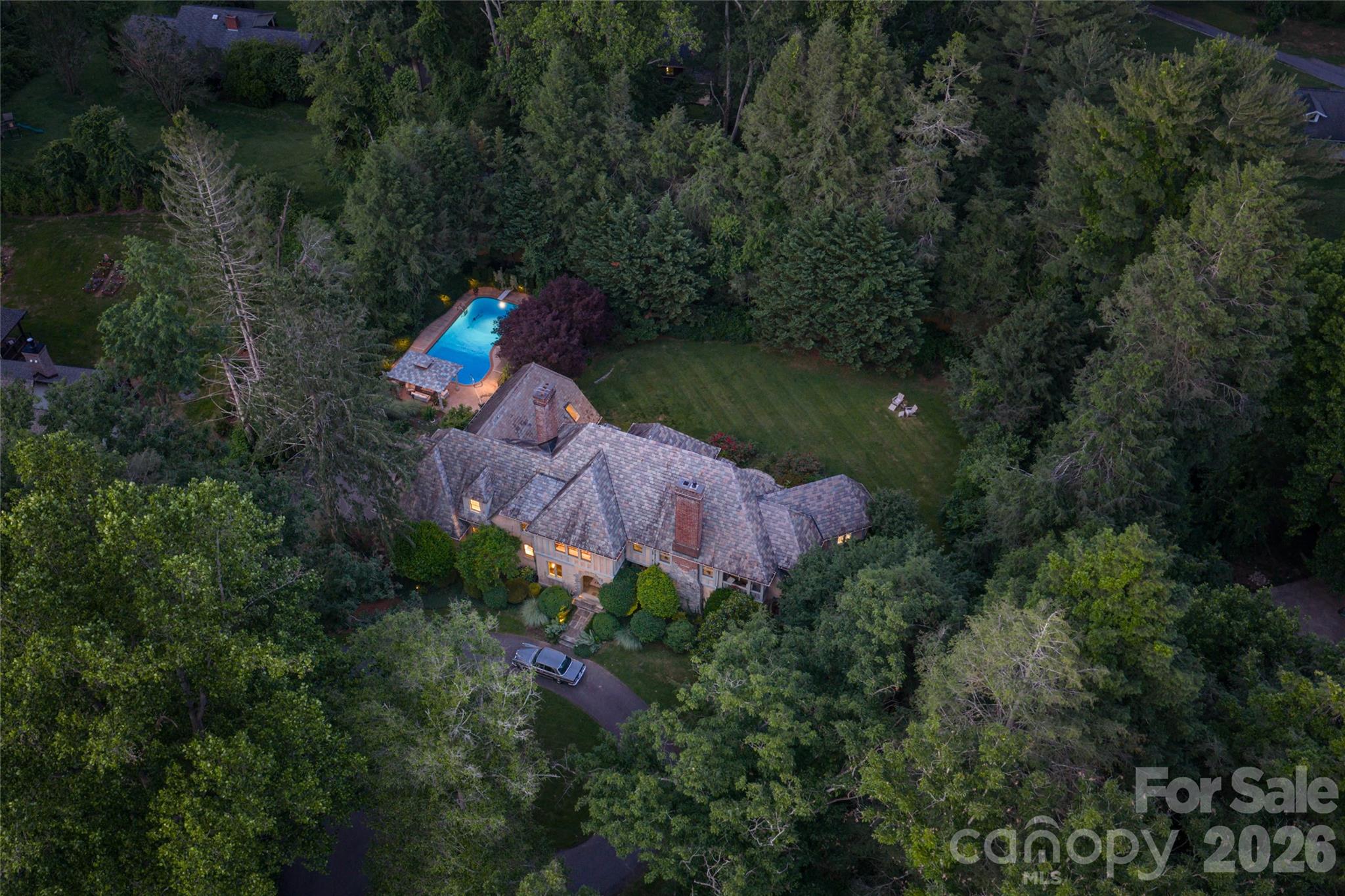 334 Vanderbilt Road