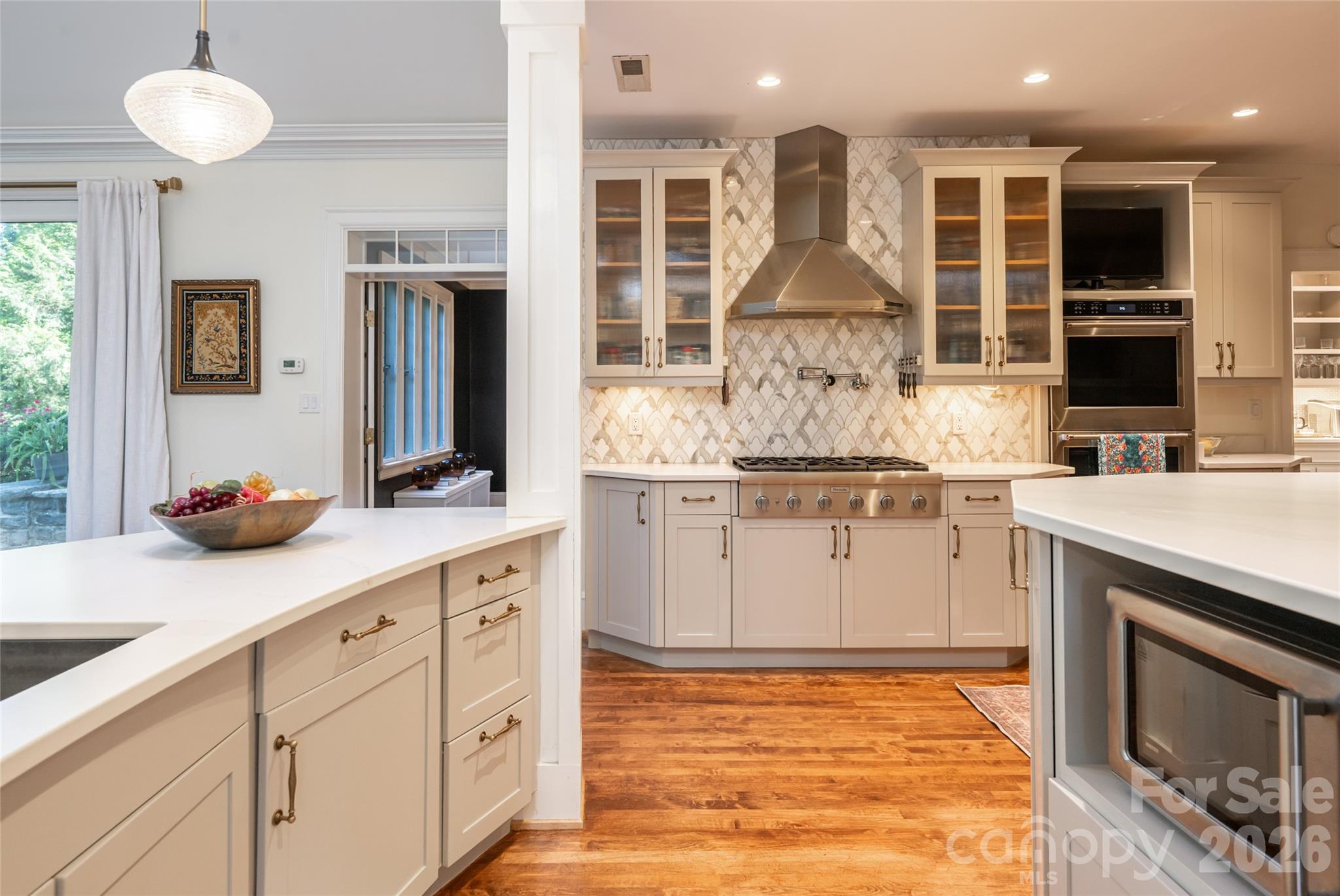 334 Vanderbilt Road