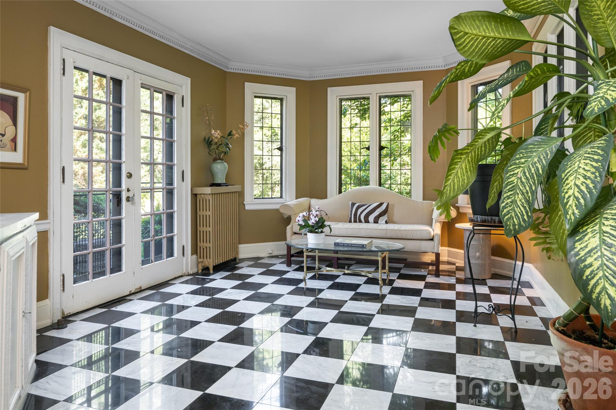 334 Vanderbilt Road