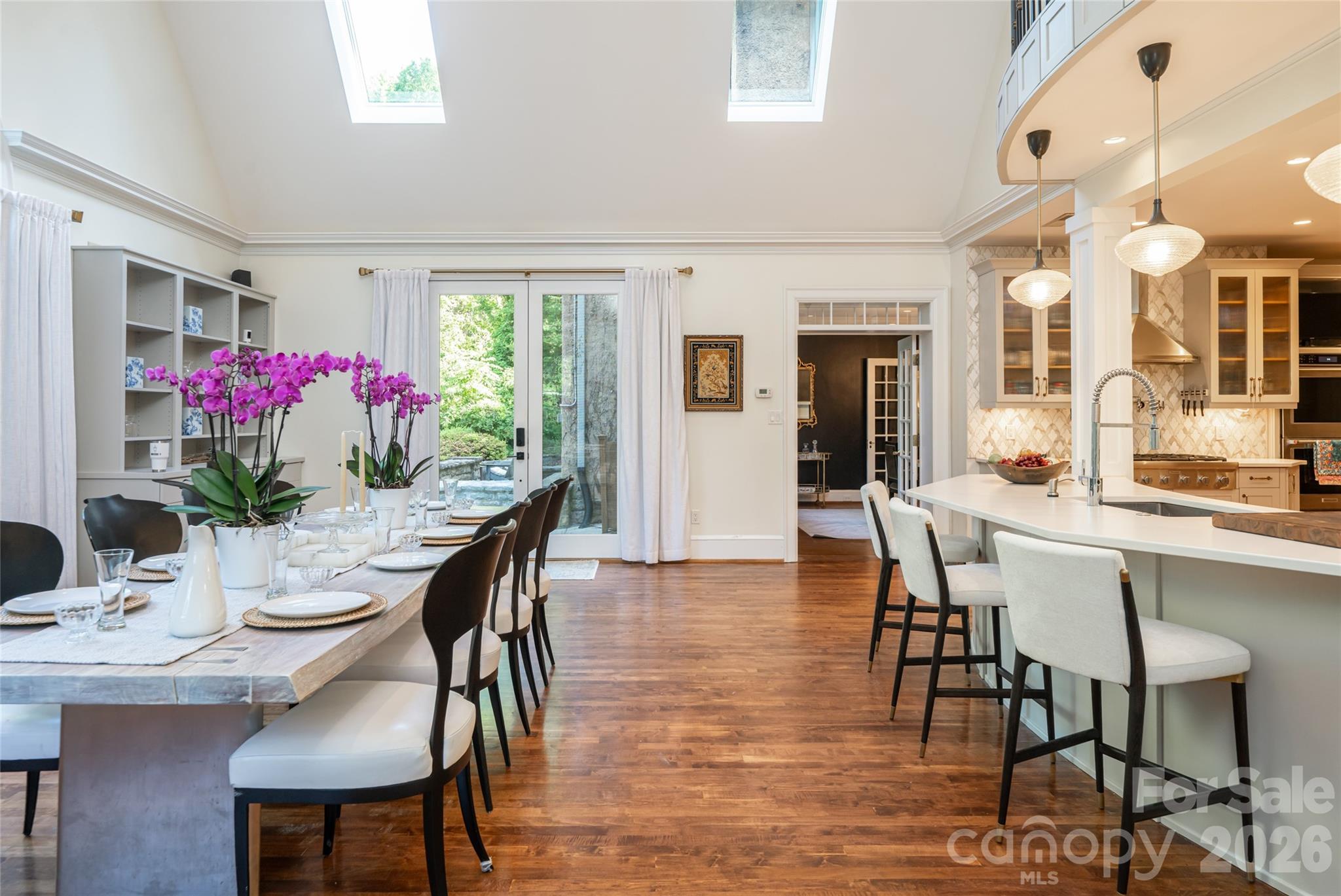 334 Vanderbilt Road
