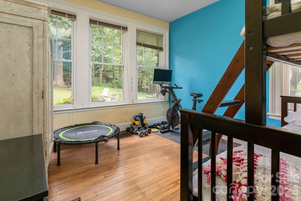 25 Mineral Springs Road