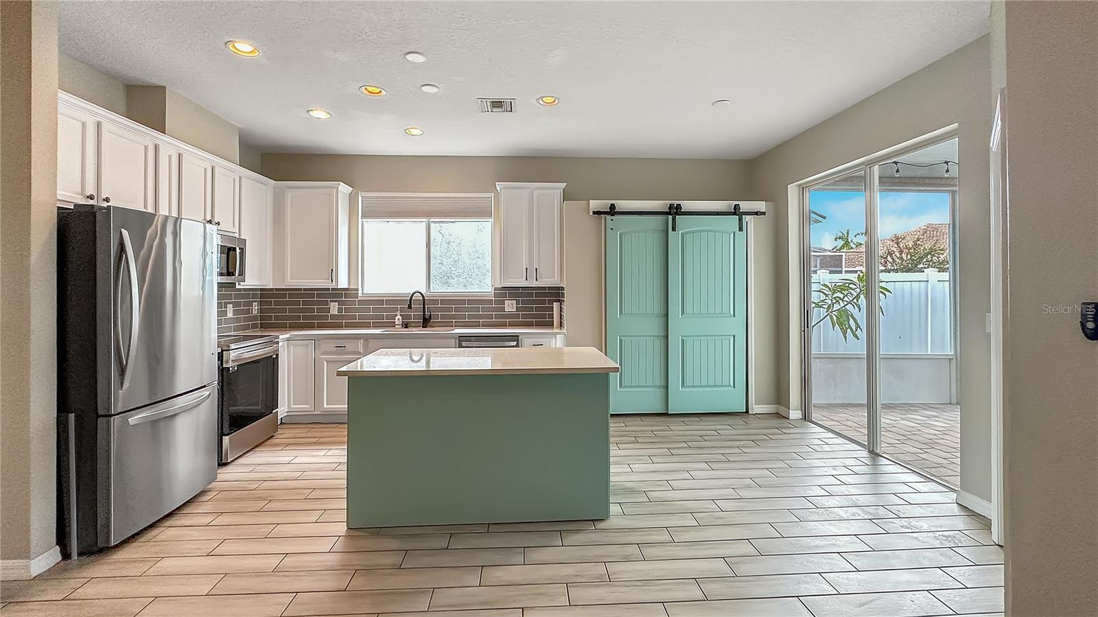 11438 VILLAGE BROOK DR